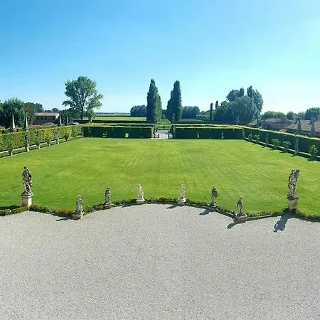 Dominio Di Bagnoli Agroturismo *
